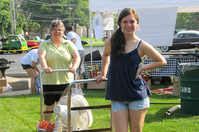 Brooks Catsup Bottle Festival