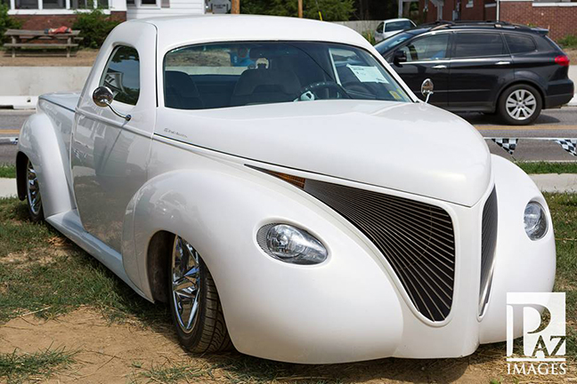 Collinsville Catsup Bottle Car Show