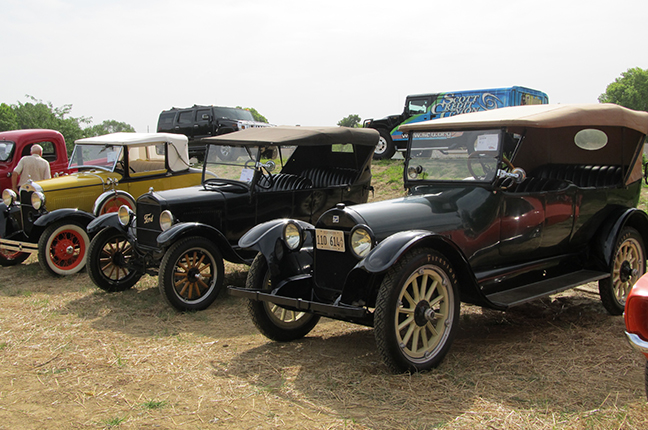 Collinsville Catsup Bottle Car Show