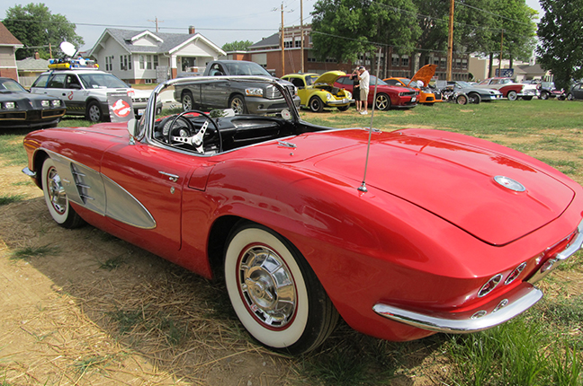 Collinsville Catsup Bottle Car Show