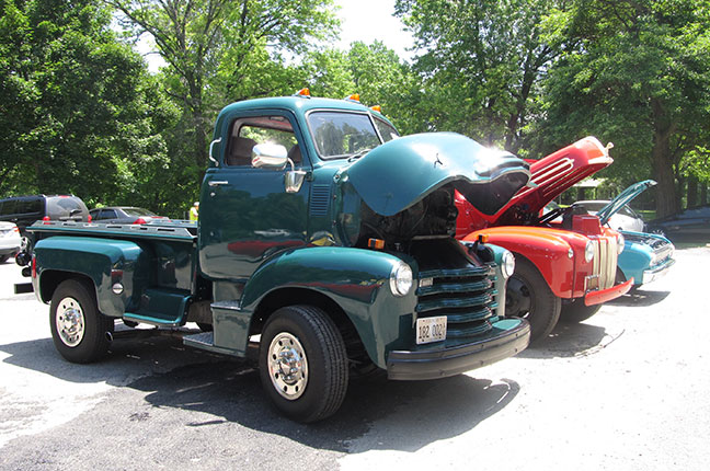 Collinsville Catsup Bottle Car Show