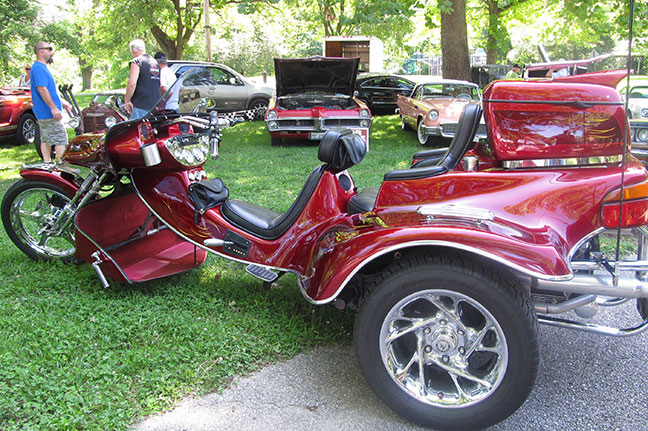 Collinsville Catsup Bottle Car Show