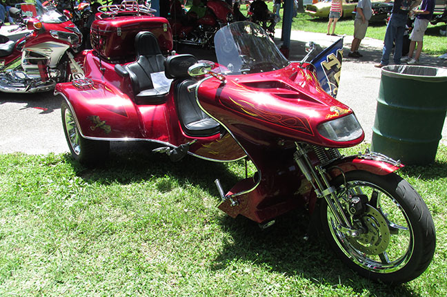 Collinsville Catsup Bottle Car Show