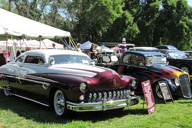 Collinsville Catsup Bottle Car Show