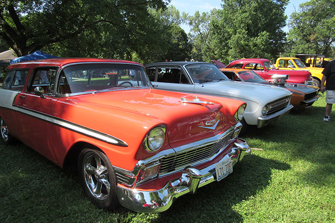 Collinsville Catsup Bottle Car Show