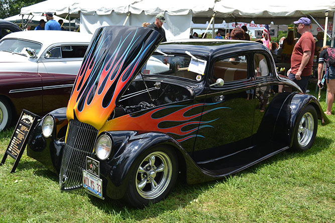 Collinsville Catsup Bottle Car Show