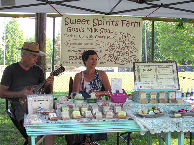 Collinsville Catsup Bottle Festival